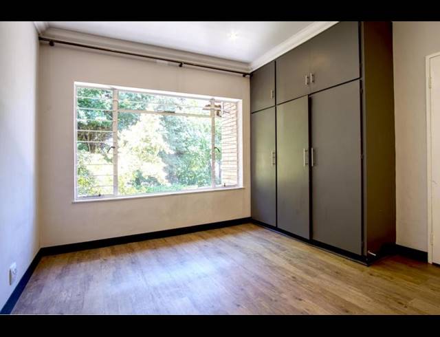 4 BEDROOM TOWNHOUSE FOR SALE IN VICTORY PARK